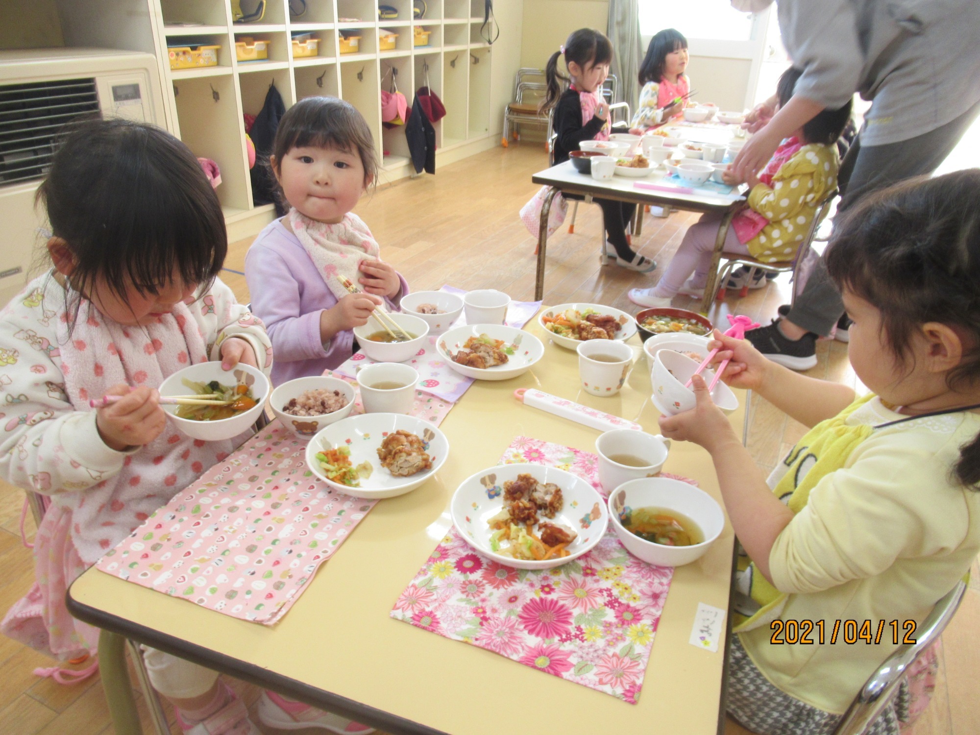 給食の様子