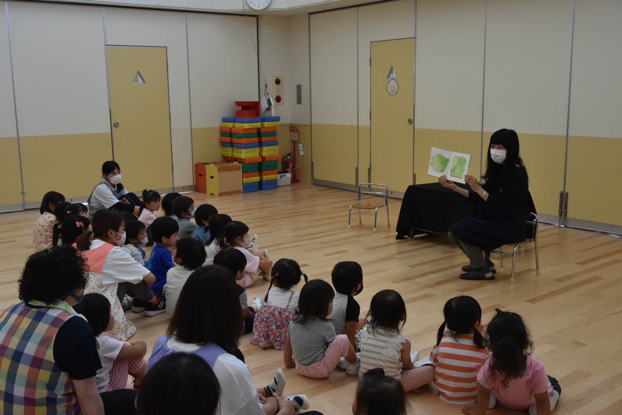6月7日（月）　おはなしの会