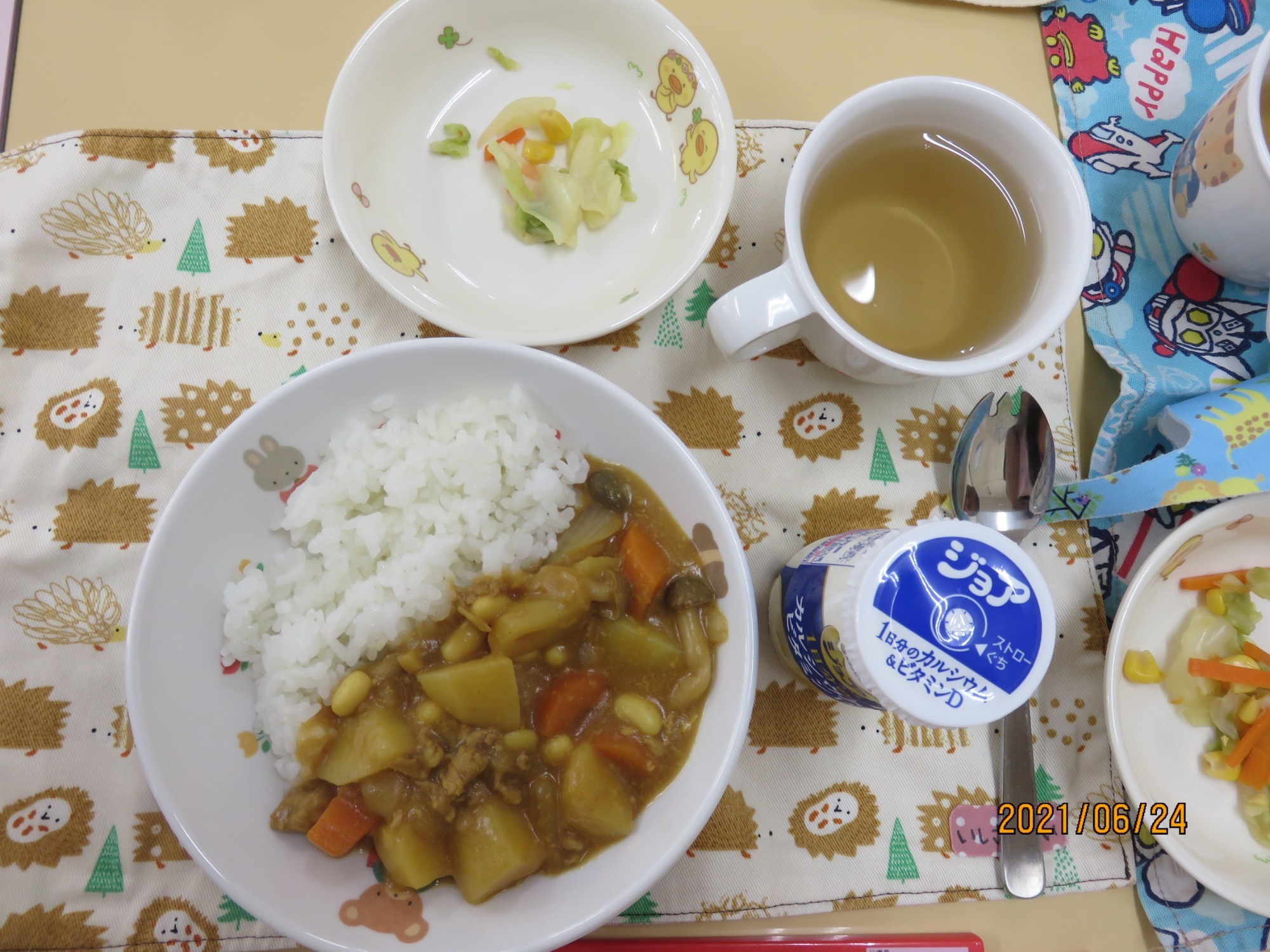 給食の様子