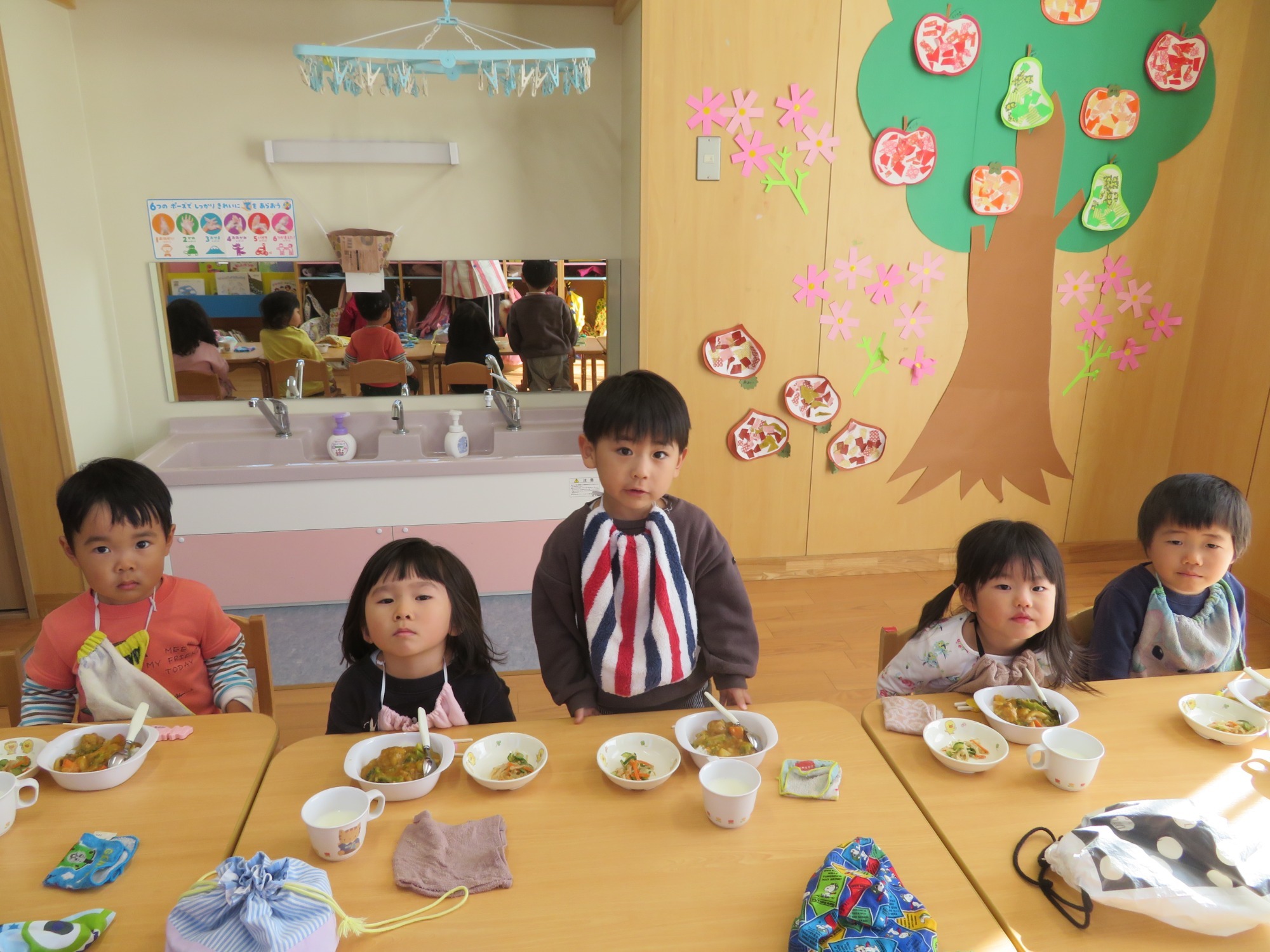 給食の様子