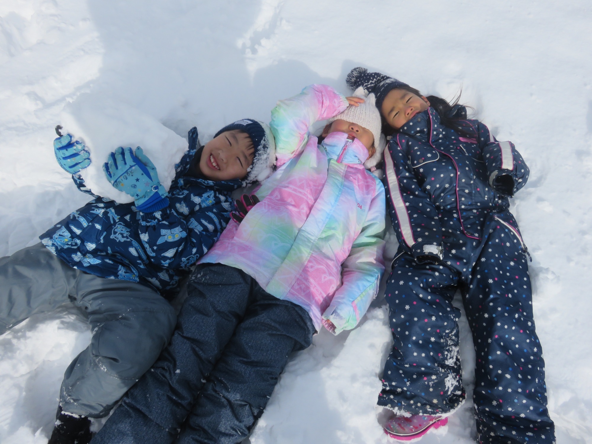 1月14日（金）　雪遊び