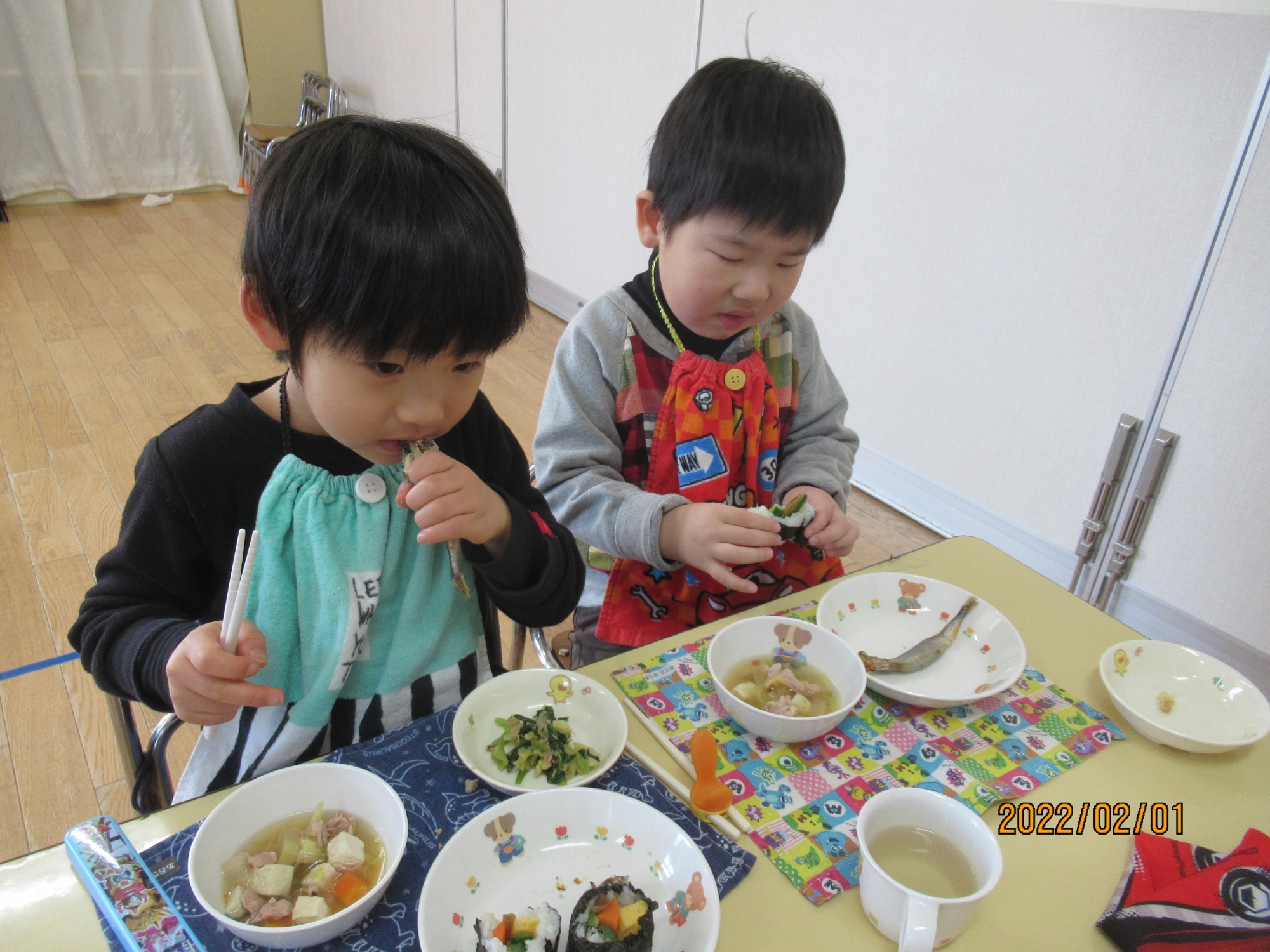 給食の様子
