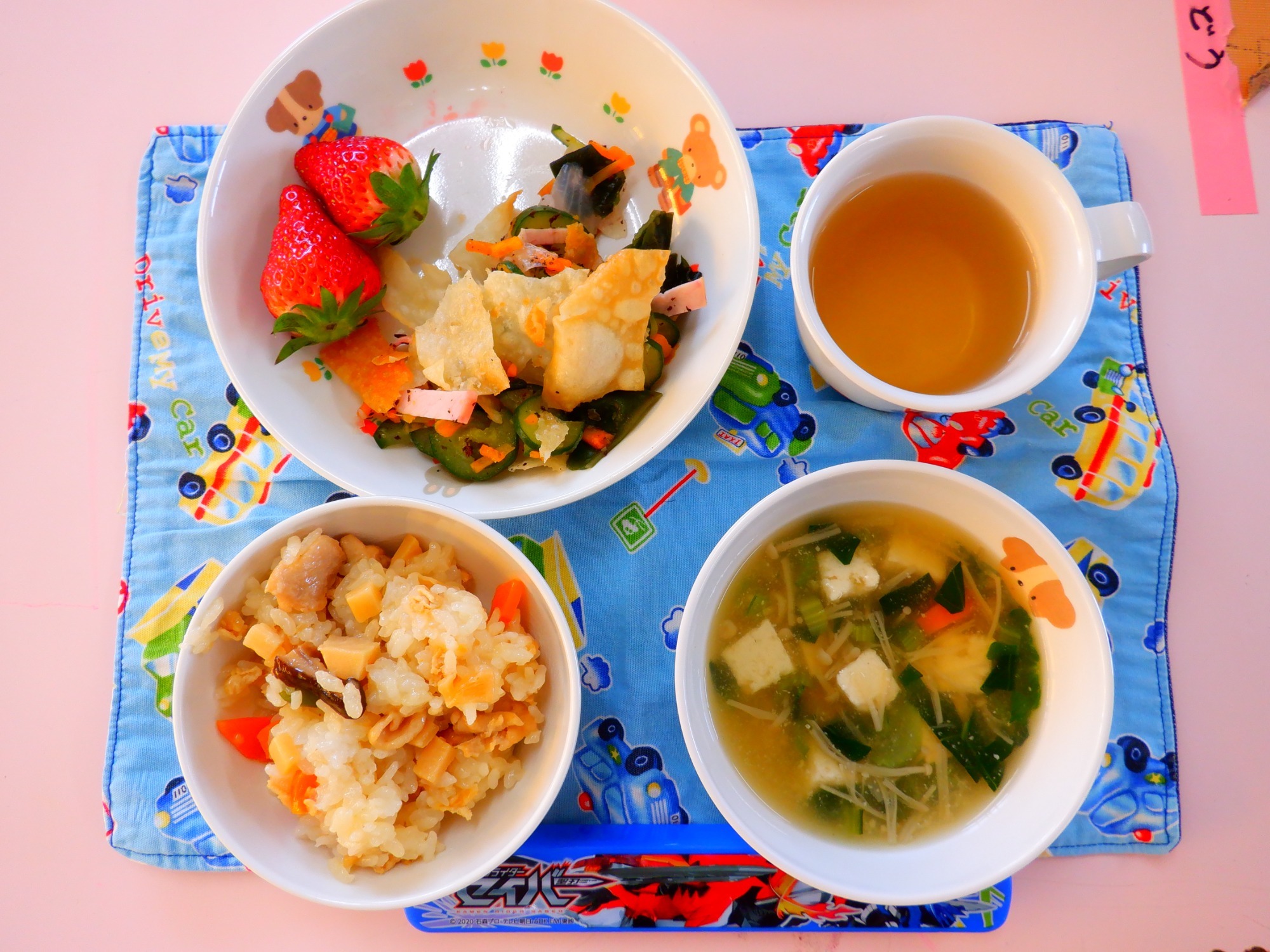 給食の様子