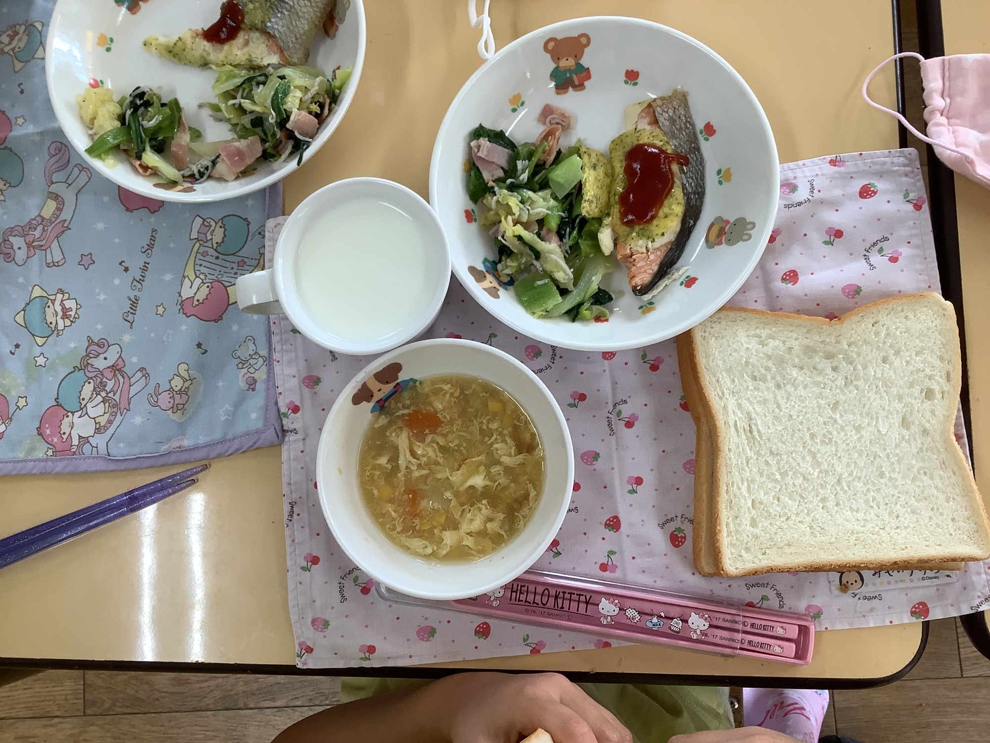 給食の様子
