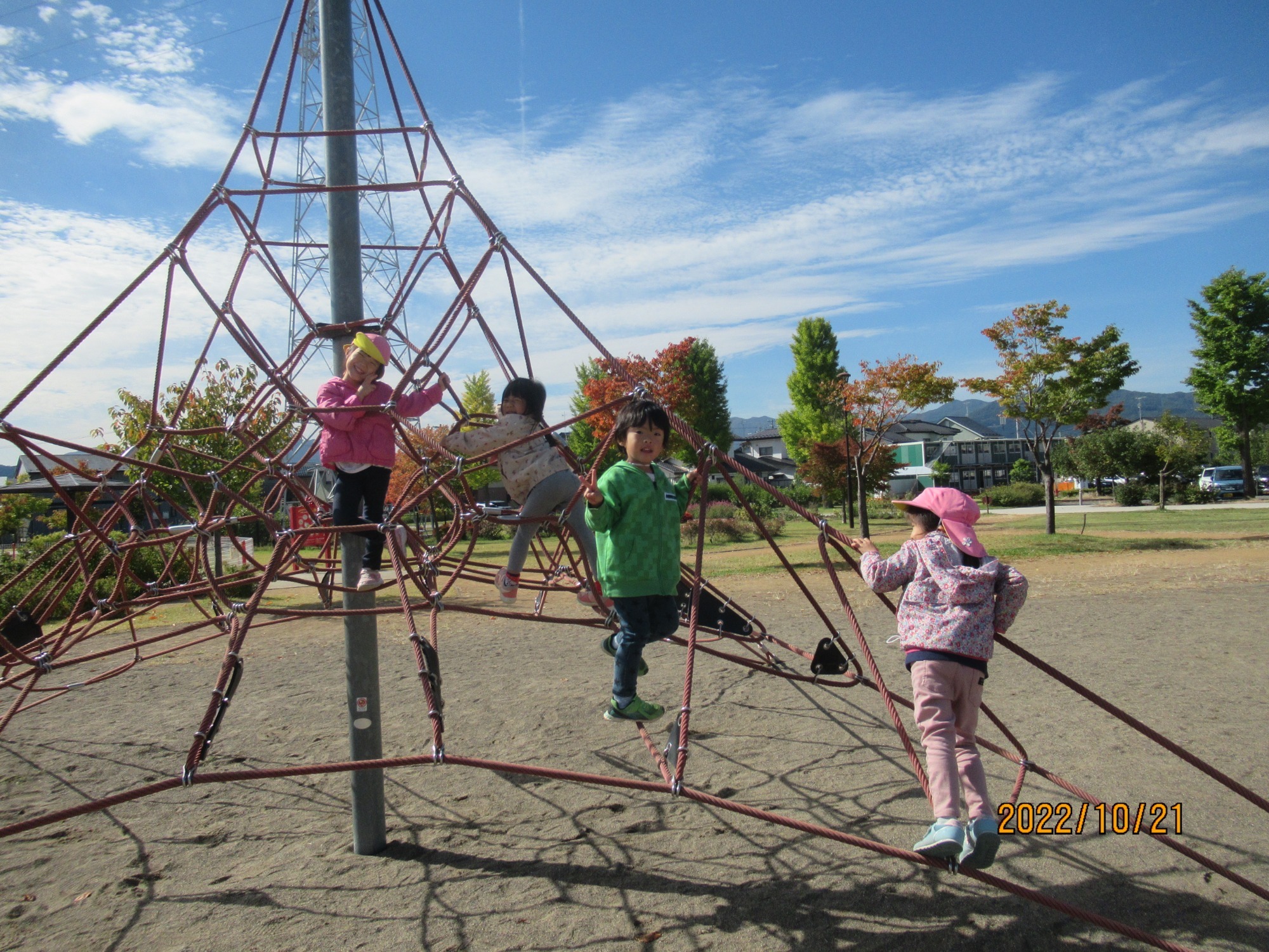 10月21日（金）　りす組　園外保育