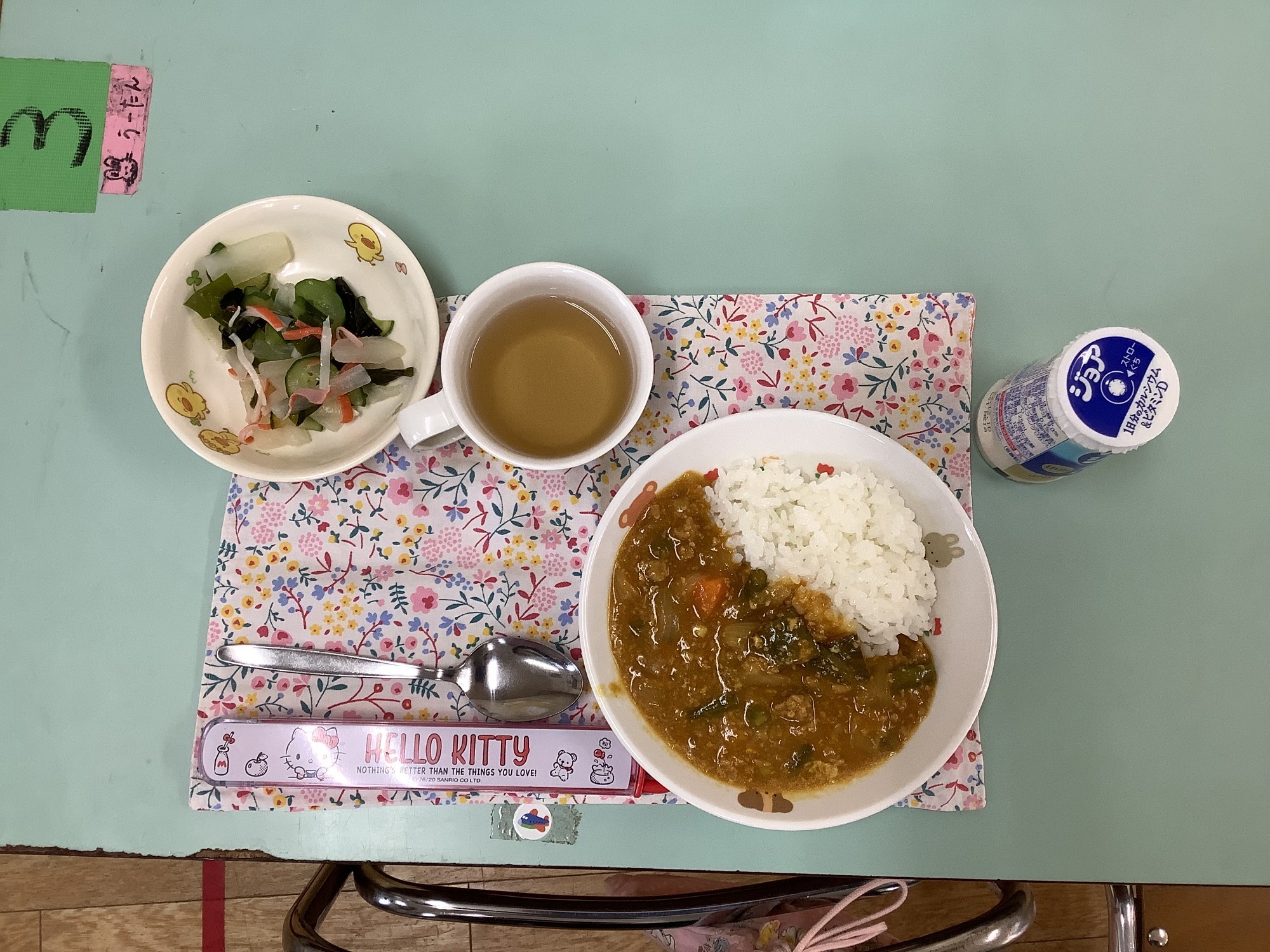給食の様子