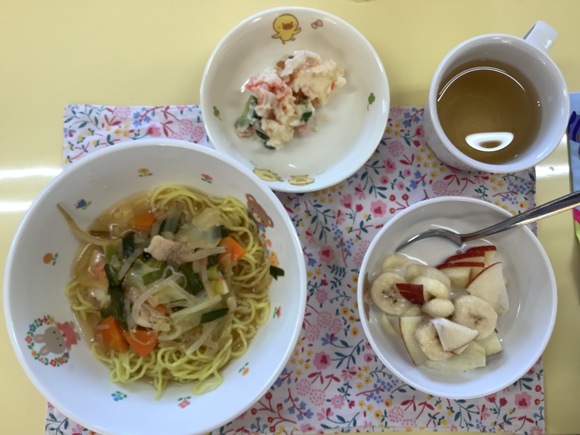 給食の様子